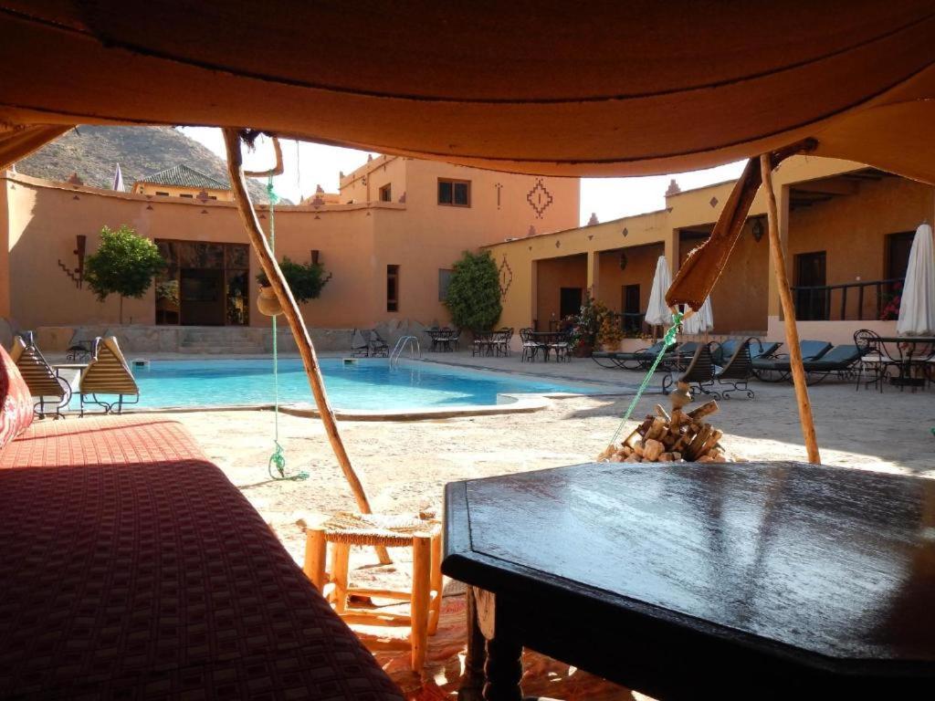 Click Excursions Tafraoute Hotel Taddart Buitenkant foto