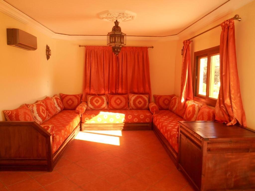 Click Excursions Tafraoute Hotel Taddart Buitenkant foto